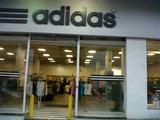 Foto de Adidas Outlet - Pinheiros por Leonardo Andreucci em 03/02/2012