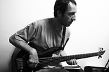 Clube do Porão - Aulas Música, Violão, Guitarra, Baixo Em Domicílio.
